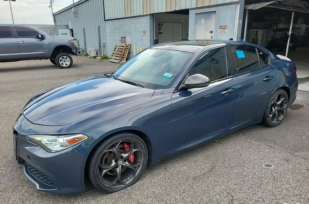 2019 Alfa Romeo Giulia Ti Sport