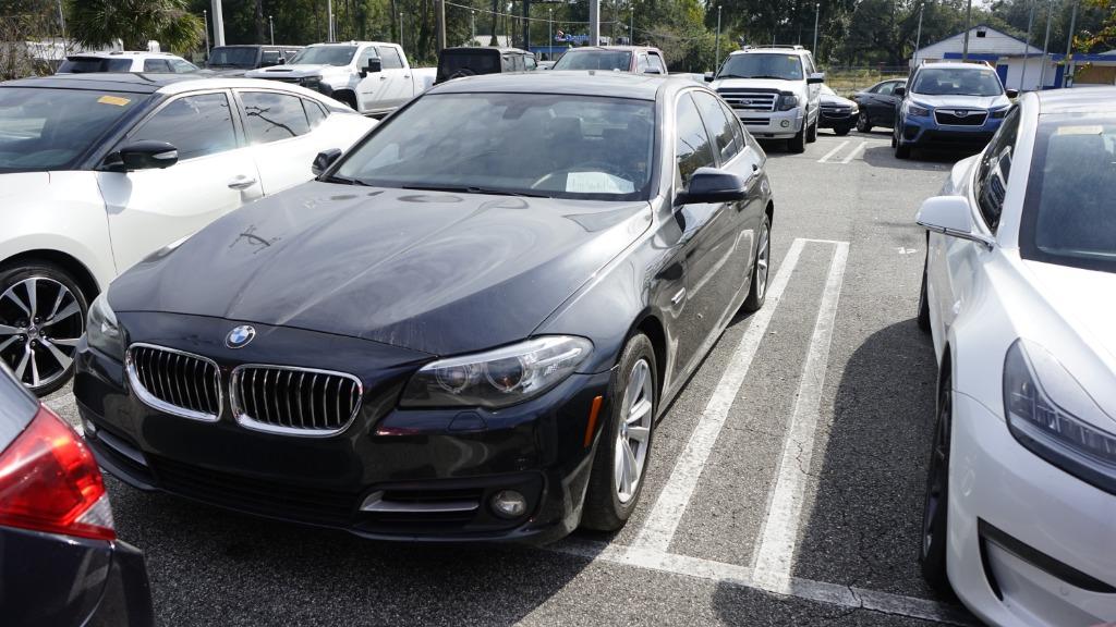 2015 BMW 5 Series 528i