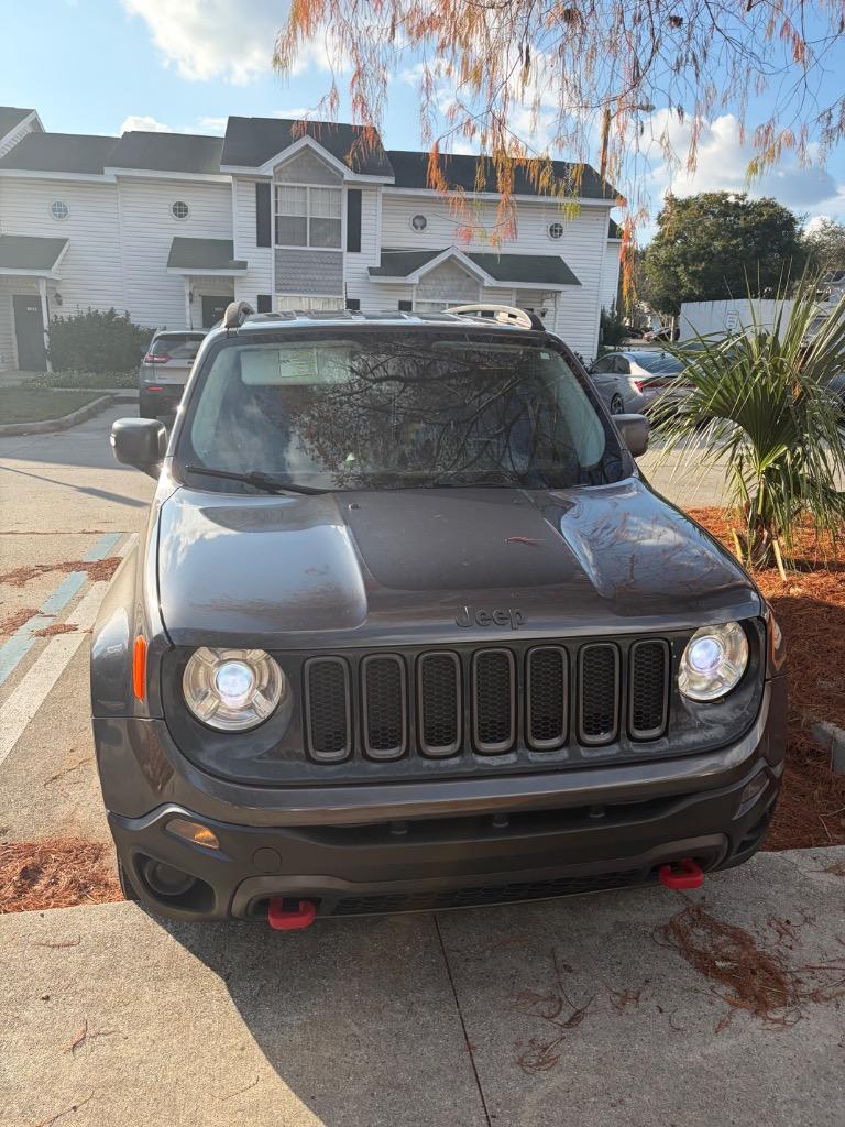 2017 Jeep Renegade Trailhawk