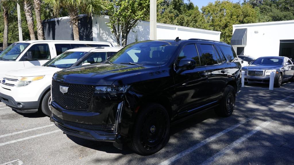 2021 Cadillac Escalade Sport Platinum's photo