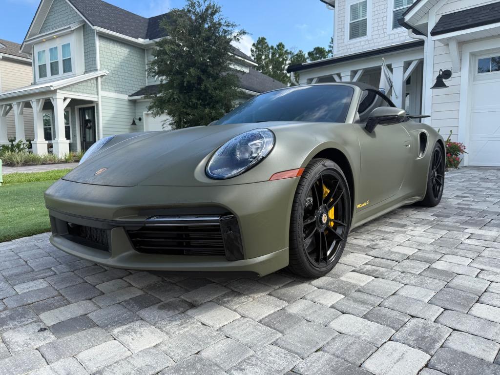 2023 Porsche 911 Turbo S's photo